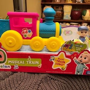 Coco melon Train